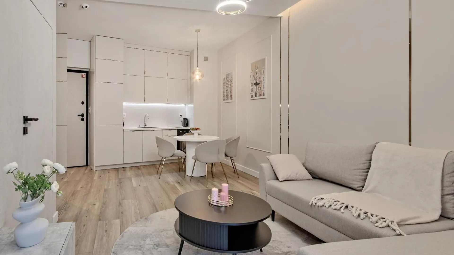 Granaria Old Town Apartment contacts